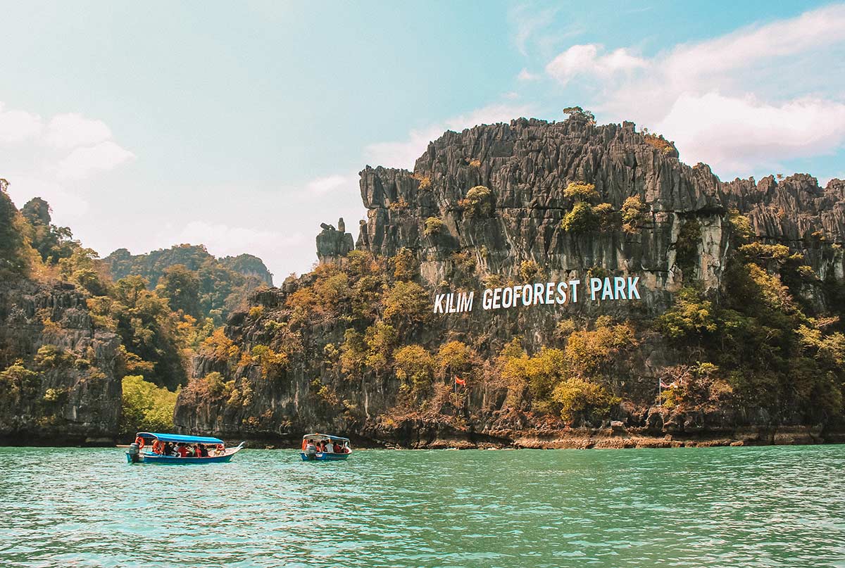 Jelajahi Mangrove Langkawi: Tur Menakjubkan di Hutan Ajaib